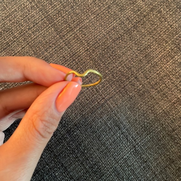 Rustic golden ring - Picture 2 of 3